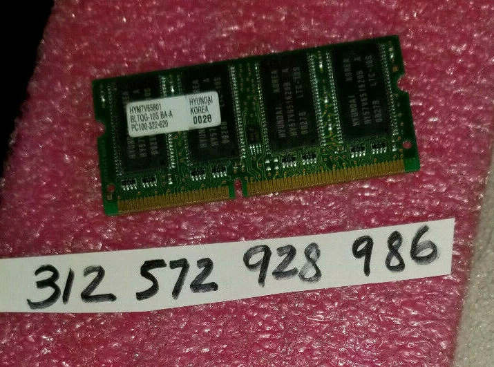  64mb 2rx16  Pc100 cl3 SD RAM 100mhz 144pin non-ecc  dual rank 4x16 unbuffered - Image 1 of 1