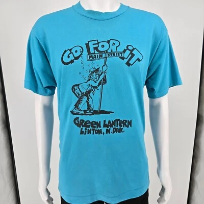 Vintage 1990s Green Lantern Bar Linton, North Dakota Graphic T-Shirt (L) - Image 1 of 4