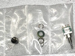 DAVID CLARK REPLACEMENT Pushbutton 6A SPDT SWITCH p/n 9851P-17 fits many Headset - Bild 1 von 3