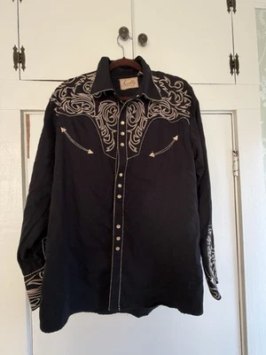 Camisa Scully Hombre Grande Western Talla Manga Larga Bordada Negra y Dorada Foto 1 de 4