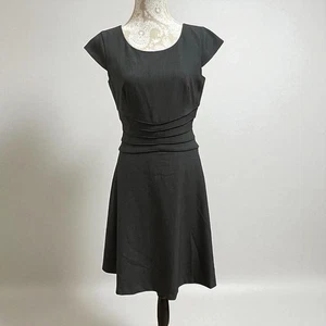 Calvin Klein Women’s Gray Cap Sleeve Sheath Dress Size 4 Lined Career Office - Picture 1 of 11