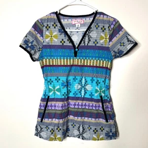 Koi by Kathy Peterson Scrub Top Womens XS Cross Stitch V Neck Print Nurse - Picture 1 of 3