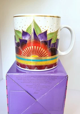Taza Laurel Burch 16oz CELESTIAL LOTUS Acentos Dorados Firmada Hecha en Japón Con Caja Foto 1 de 4