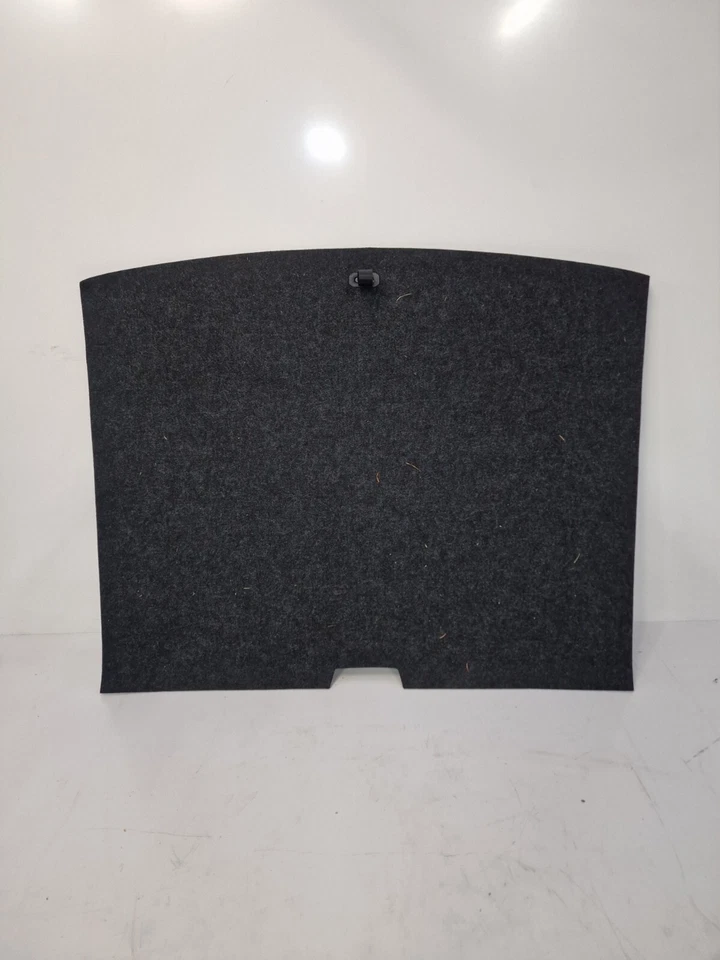 VOLVO V40 REAR TRUNK BOOT FLOOR CARPET LINER 31332572 2012/2020 - Image 1 of 2