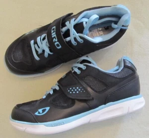 Zapatos de bicicleta de montaña Giro Whynd para mujer - negros - SPD 2 pernos - 5,75 US/37EU - Imagen 1 de 10