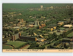 Postcard North Carolina State University in Raleigh - Picture 1 of 2