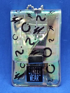 Revlon Street Wear Nail Kit (Cuticle Pusher ∙Tweezer ∙Nail File∙ Nail Clip) - Picture 1 of 4