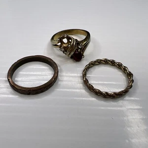 Lot Rose Gold Tone Ruby Red Crystals Cocktail Boho Hippie Retro Rings Size 7 - Picture 1 of 9