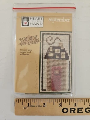 Heart in Hand SEPTIEMBRE Lana Caprichoso X-Stitch Kit con Botones, Lino, Lana e Hilo Foto 1 de 3