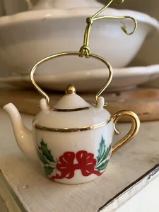 Lenox Porcelain Minature Christmas Ornament Holly Bow Teapot Pitcher NWOT - Picture 1 of 9