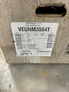 NEW BALDOR VEUHM3554T MOTOR 1.5HP 230/460V 1760RPM 145TC - Picture 1 of 3