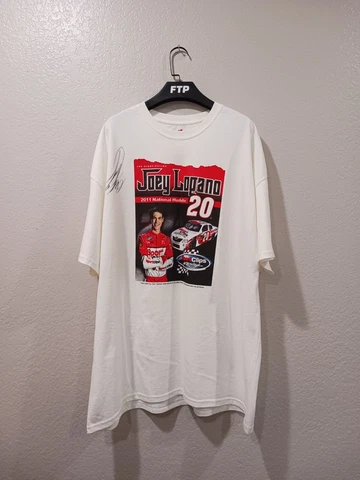 Joey Logano Joe Gibbs Racing 2011 National Huddle #20 Autograph Tee Shirt 2XL Cover