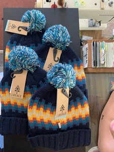 Locale Alpine Glow Beanie Unisex Winter Snow Thick Warm - Picture 1 of 3