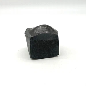 Pisapapeles abstracto moderno de piedra negra escultura objeto de arte firmado YH - Imagen 1 de 8