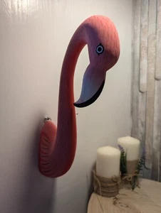 HAND PAINTED WOODEN FLAMINGO HEAD WALL ART 36cm Tall - Picture 1 of 5