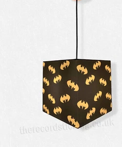 Handmade Batman Light Shade, Kids bedroom, lamp DC, Marvel comics joker, robin - Imagen 1 de 4