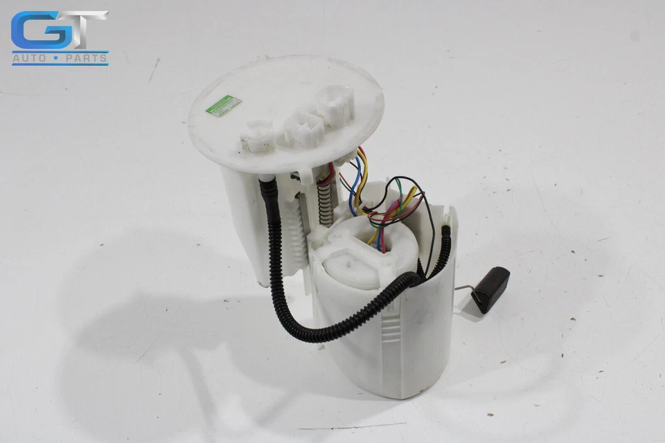 Lexus Es350 2019-2021 motor de 3,5 L tanque de combustible unidad de bomba OEM Foto 1 de 4