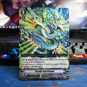 1X TERRIFIC COIL DRAGON - V-BT11/013EN - NEAR MINT - CARDFIGHT!! VANGUARD TCG - Bild 1 von 1