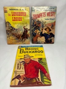 3 Vintage Western Paperbacks 1950's & 1960's - Imagen 1 de 15