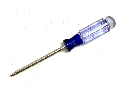 CRAFTSMAN TOOLS #2 SQUARE DRIVE ROBERTSON SCREWDRIVER, 4” SHAFT, CMHT65033 - Image 1 of 4