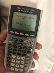 TI-84 Plus Silver Edition grau graphischer Taschenrechner mit Deckel GETESTET neue Batterie - Bild 1 von 15