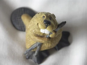 Bear Foots Beaver Figurine Sassy 3.5” Artist Jeff Fleming Singing Tree Farms - Picture 1 of 6