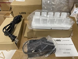 UAG Workflow 5-Slot Battery Charger /w Power Supply 114016BW4130 - Picture 1 of 2