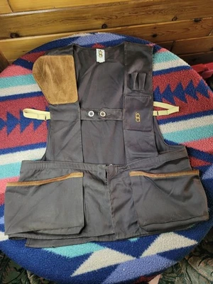 Vtg Bob Allen Sportswear Shooting Vest Mens Large Brown Padded Shoulder Hunting - Image 1 of 4