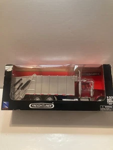 New Ray Long Hauler Freightliner Classic XL Garbage Truck 1:32 New In Box - Picture 1 of 3