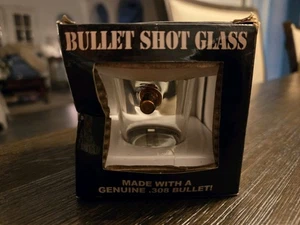Echtes Kugel Schnapsglas Lucky Shot .308 Echte Kugel Handarbeit Cocktail Barware - Bild 1 von 5