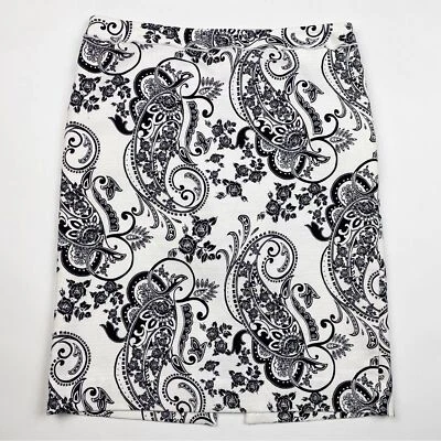 Falda lápiz WHITE HOUSE BLACK MARKET blanca negra con estampado de cachemira para mujer talla 10 Foto 1 de 4