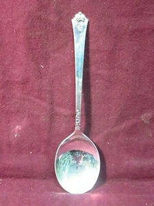 Royal Crest Sterling CASTLE ROSE CREAM SOUP SPOON 6 1/4" 34g No Monogram - Picture 1 of 4