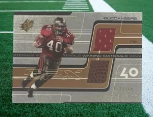 2001 Upper Deck SPx Mike Alstott Winning Materials Jersey/Football Piece #/750 - Bild 1 von 3
