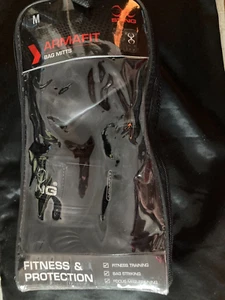 NEVER USED STING ARMAFIT BAG MITTS BLACK IN BAG BOXING SIZE MEDIUM 9336321023901 - Bild 1 von 4
