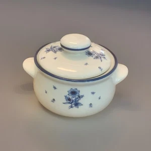 NEWCOR Casserole/Lid. Versailles Vintage Japan. Discontinued. VTG - Picture 1 of 4