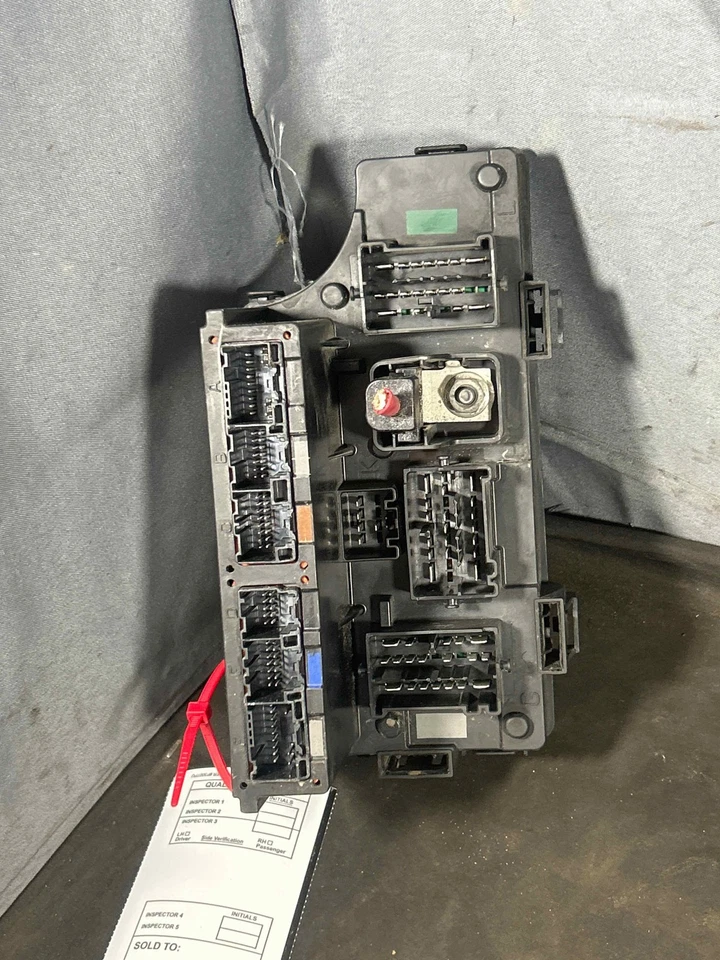 Fits 2011-2014 Chrysler 200 Chassis Brain Box OEM:04692346AE Foto 1 de 4