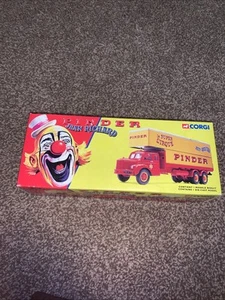Corgi 73301 Pinder "Jean Richard" Cirque Berliet GLR8 Fourgon Lorry & Capucine - Picture 1 of 9