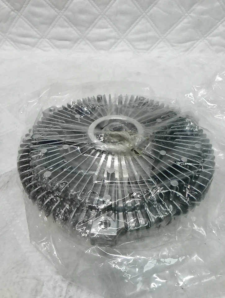 Behr Eng. Embreagem de ventilador de refrigeração 8MV376732001 para MERCEDES-BENZ C-CLASS 3.0l - Imagem 1 de 2