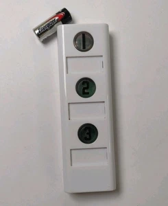 Control remoto de toma de pared interior Intertek WRCO-RM con batería correcta de 12v - Imagen 1 de 8