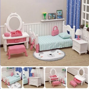 Juego de dormitorios de plástico en miniatura para casa de muñecas a escala 1/24 habitación princesa - Imagen 1 de 3