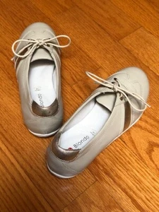 Neu ohne Etikett - Blondo Damen-Ledersneaker, cremeweiß/metallische Streifen, Größe 6N - Bild 1 von 5