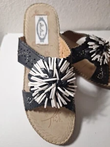 Italina Women Sandals Size 10 M Black Wedge Shoes New WB - Picture 1 of 8