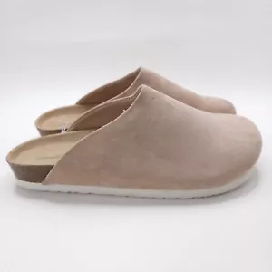 Universal Thread Shoes Womens 9 Mule Clogs Beige Faux Sued Slip On Casual Flats - Picture 1 of 5