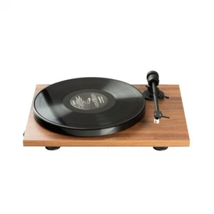 Pro-Ject Plattenspieler E1 BT Bluetooth Walnuss - Picture 1 of 2