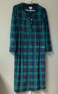 Camisón Colección Aria Talla Mediana Verde Azul Marino Cuadros Pijamas Para Mujer Mangas Largas Foto 1 de 4