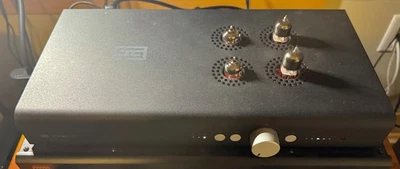 Preamplificador estéreo Schiit Audio Freya Noval Foto 1 de 2