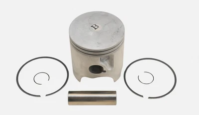 1993 Yamaha YZ250 OEM Piston Assembly Kit 4EW-11630-00 - Image 1 of 2