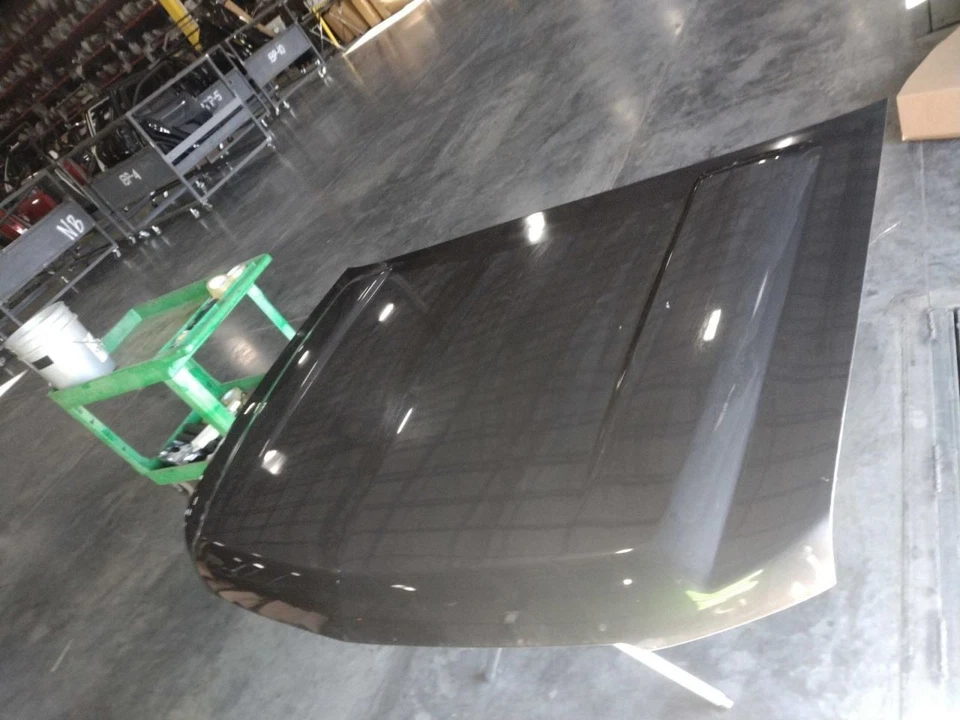 Capucha para 07-14 SUBURBAN 1500 561956 Foto 1 de 1