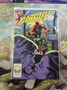 1984 Daredevil #204 Marvel Comics - 1st Appearance of Crossbow (Jason Praed) - Picture 1 of 1