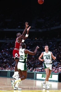 Michael Jordan 1989 Bulls vs Bucks NBA Photo Original 35mm Color Negative - Picture 1 of 1